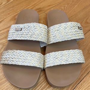 Reef Cushion Vista Slides